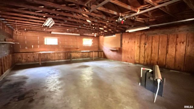 135 Tatia Drive, Goreville, IL 62896