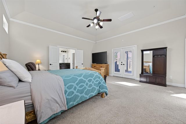 110 Carriage Court, Magnolia, TX 77354