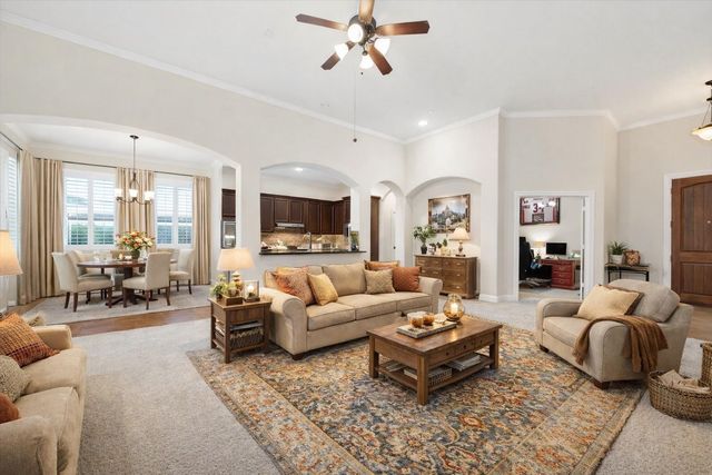 110 Carriage Court, Magnolia, TX 77354