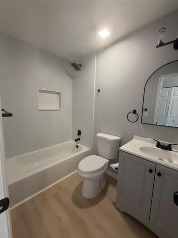 3664 MERIDEN AVENUE A, Oldsmar, FL 34677