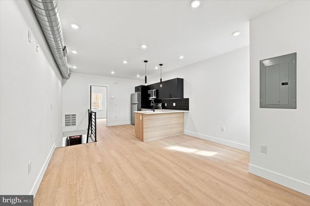112 S 57TH ST, Philadelphia, PA 19139