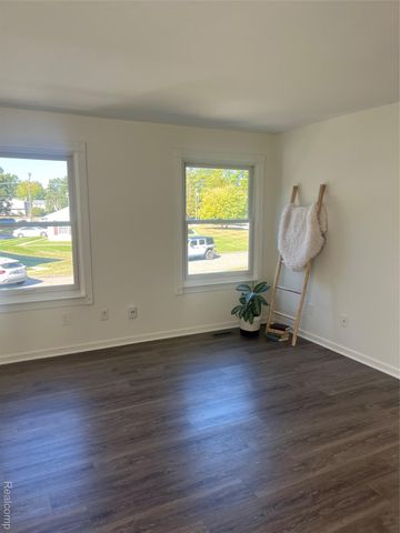 3201 Heatherstone Court, Orion Charter Township, MI 48360