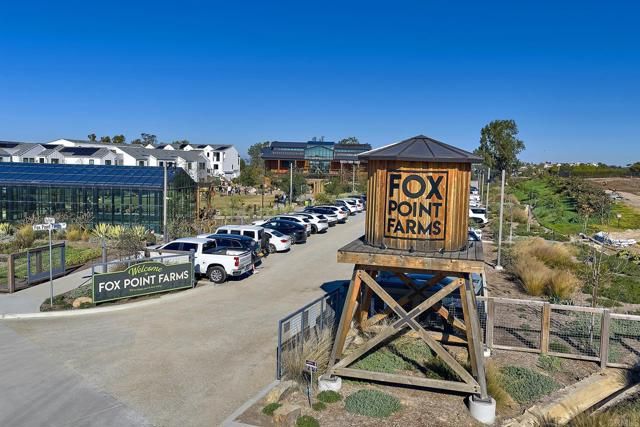 1601 San Remo Place 101, Encinitas, CA 92024