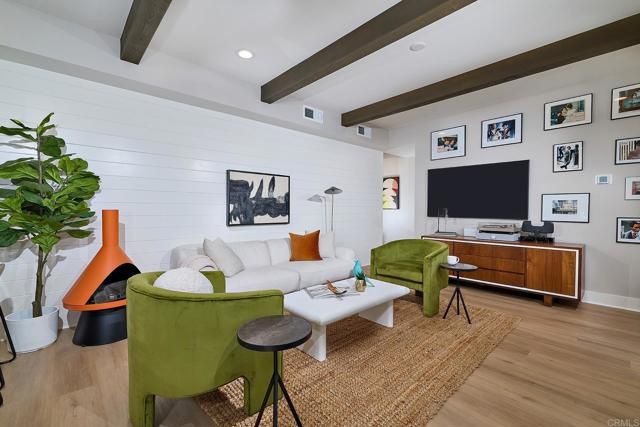 1601 San Remo Place 101, Encinitas, CA 92024