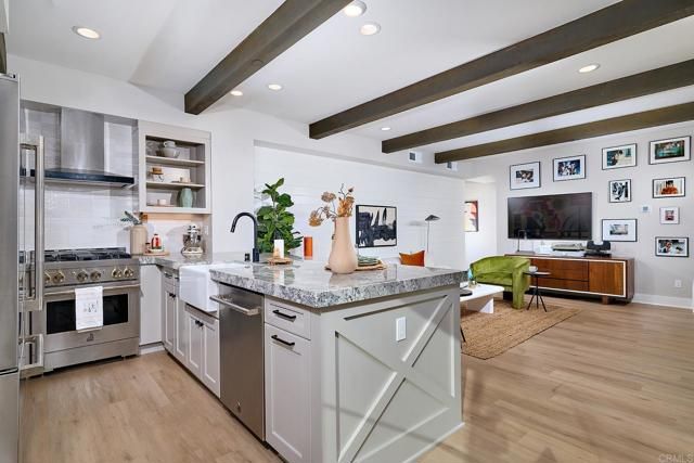 1601 San Remo Place 101, Encinitas, CA 92024