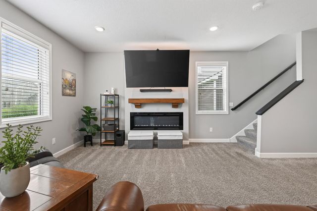 8100 Lander Avenue NE, Otsego, MN 55330