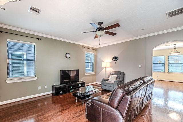 1828 Woodbend Village Court, Houston, TX 77055