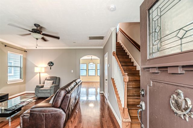 1828 Woodbend Village Court, Houston, TX 77055