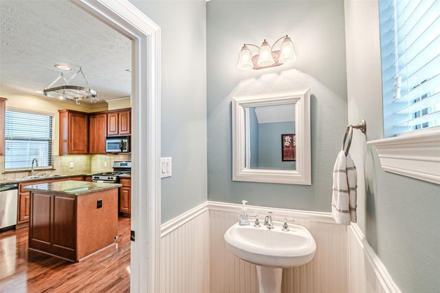 1828 Woodbend Village Court, Houston, TX 77055