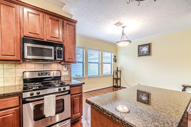 1828 Woodbend Village Court, Houston, TX 77055