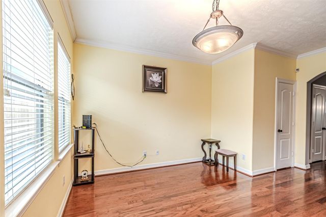 1828 Woodbend Village Court, Houston, TX 77055