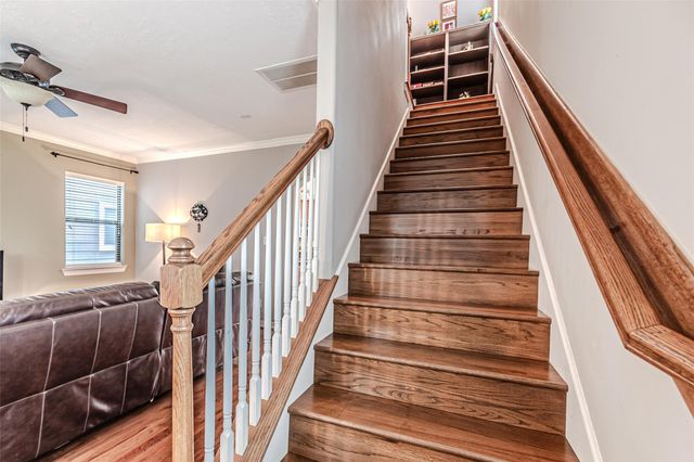 1828 Woodbend Village Court, Houston, TX 77055