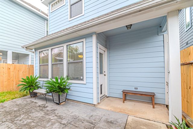 1828 Woodbend Village Court, Houston, TX 77055