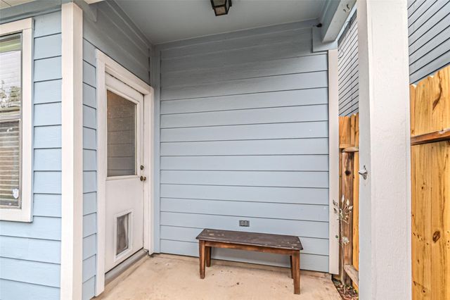 1828 Woodbend Village Court, Houston, TX 77055