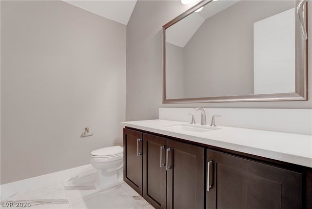 86 Pristine Glen Street, Las Vegas, NV 89135