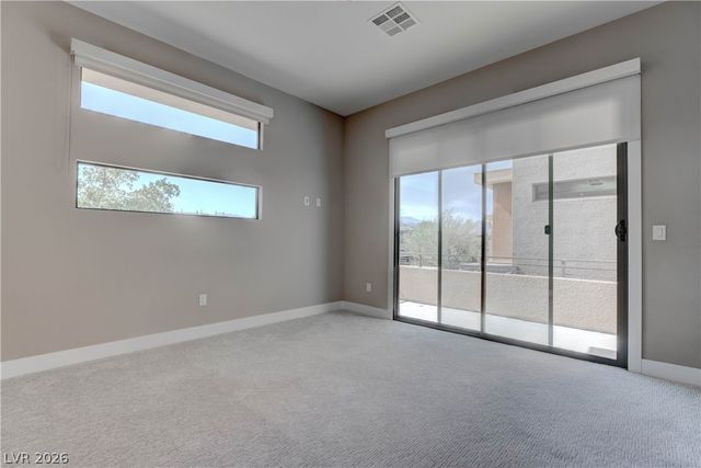 86 Pristine Glen Street, Las Vegas, NV 89135