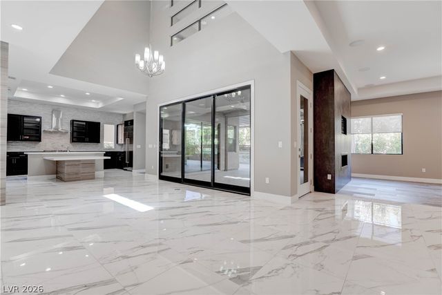 86 Pristine Glen Street, Las Vegas, NV 89135