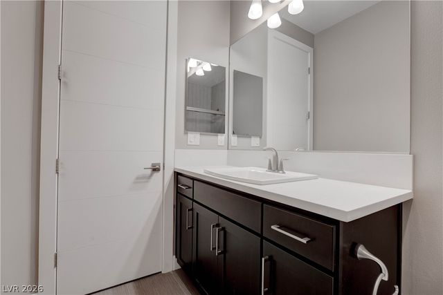 86 Pristine Glen Street, Las Vegas, NV 89135