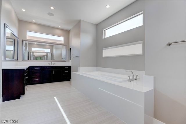 86 Pristine Glen Street, Las Vegas, NV 89135