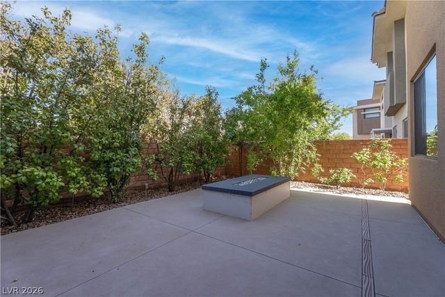 86 Pristine Glen Street, Las Vegas, NV 89135