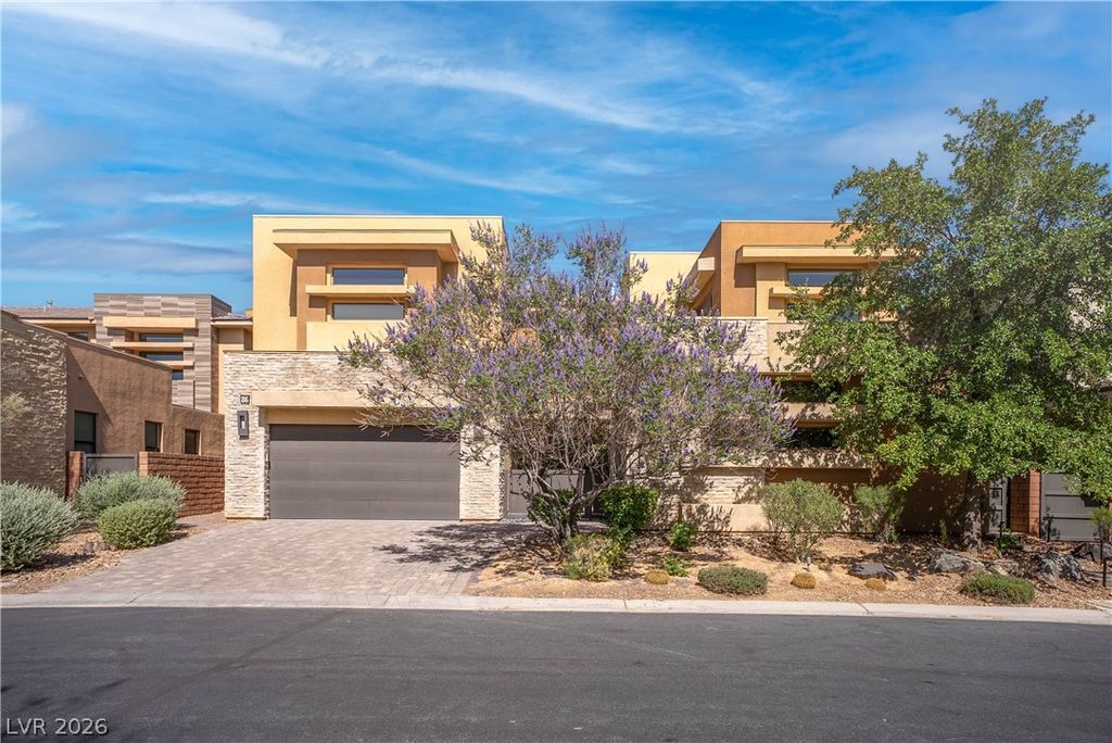 86 Pristine Glen Street, Las Vegas, NV 89135