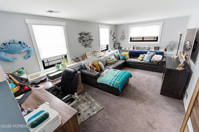 17 Windward Drive, Barnegat, NJ 08005