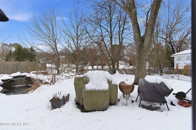 17 Windward Drive, Barnegat, NJ 08005