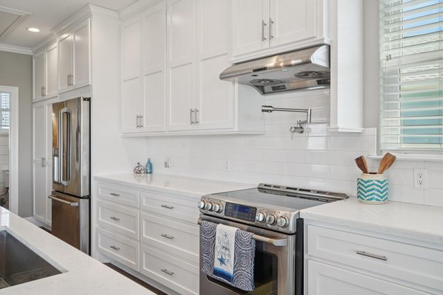 25114 Sausalito Drive, Galveston, TX 77554