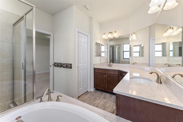 4671 WANDERING WAY, Wesley Chapel, FL 33544