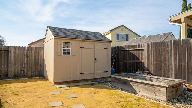 1405 Tillman St, Suisun City, CA 94585