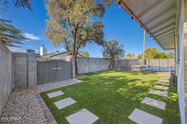 1103 E WATSON Drive, Tempe, AZ 85283
