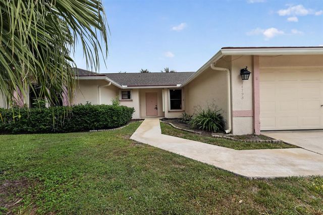 14798 Paddock Drive, Wellington, FL 33414
