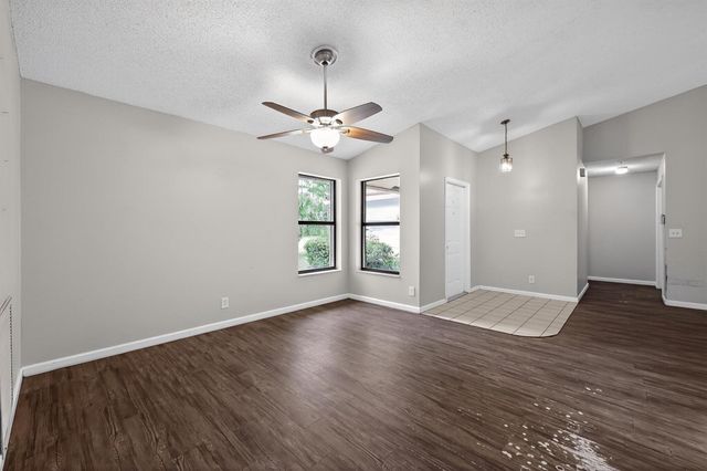 14798 Paddock Drive, Wellington, FL 33414