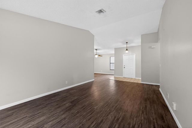 14798 Paddock Drive, Wellington, FL 33414