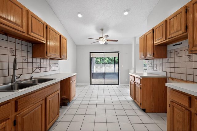 14798 Paddock Drive, Wellington, FL 33414
