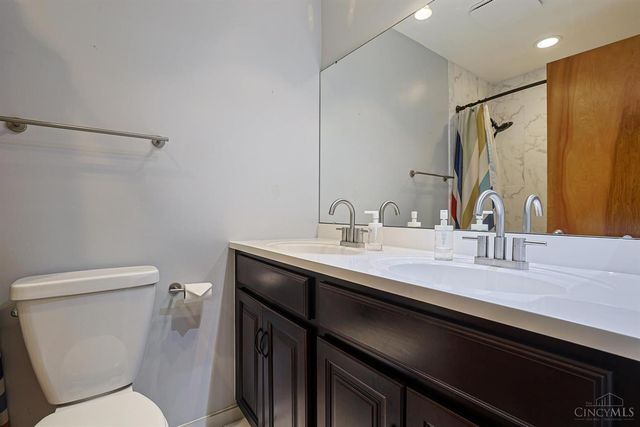 701 Ashford Court, Springfield Twp., OH 45231