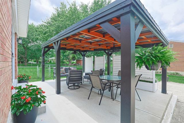 701 Ashford Court, Springfield Twp., OH 45231
