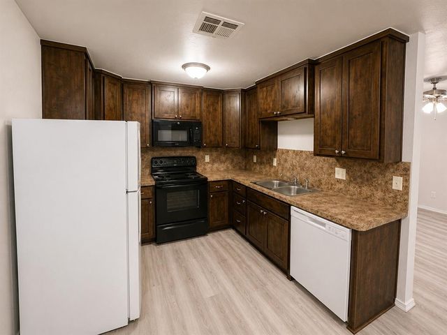 1920 NE 24th Street, Oklahoma City, OK 73111