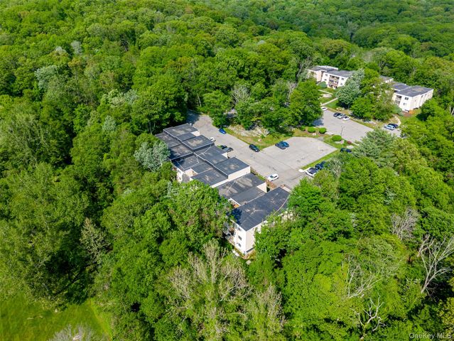 603 Fox Run Lane, Carmel, NY 10512