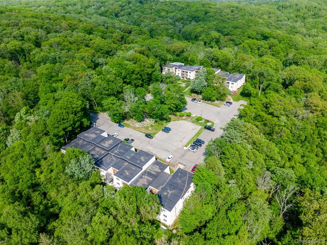 603 Fox Run Lane, Carmel, NY 10512