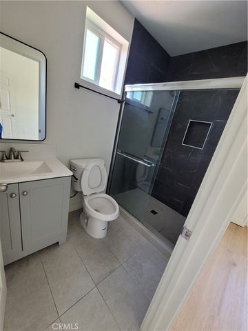 11864 Borden Avenue, San Fernando, CA 91340