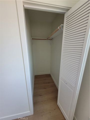 11864 Borden Avenue, San Fernando, CA 91340