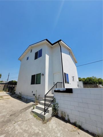 11864 Borden Avenue, San Fernando, CA 91340