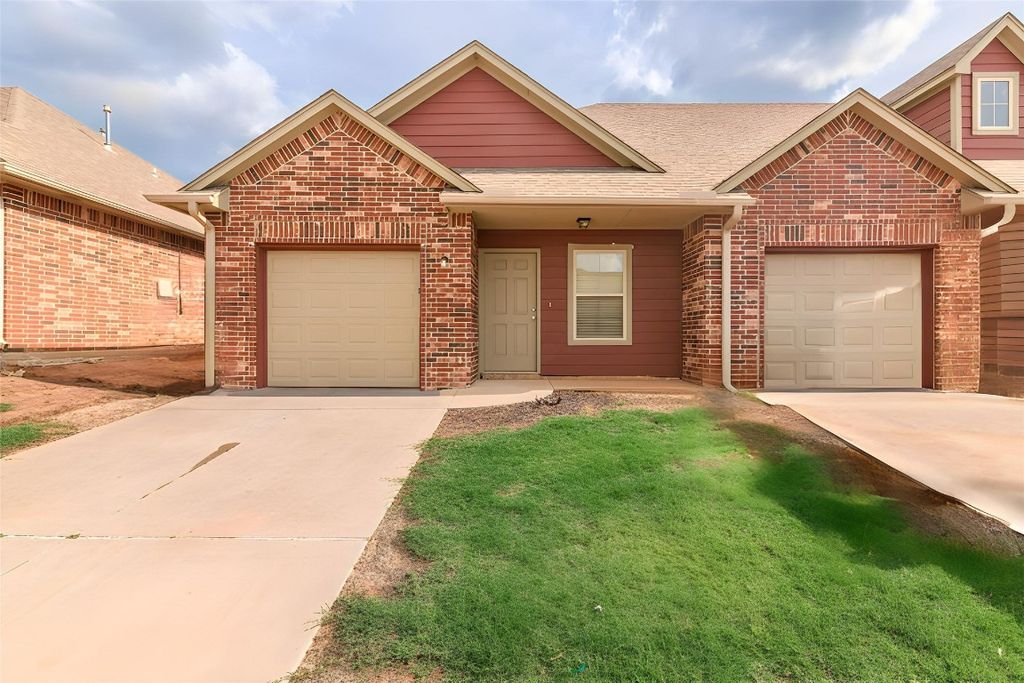 1016 SW 92nd Street, Oklahoma City, OK 73139
