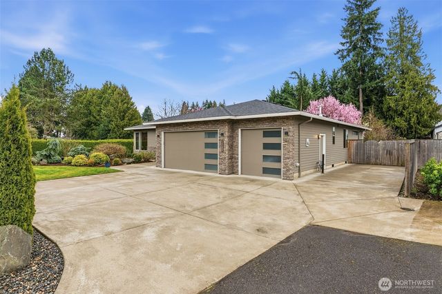 1707 NW 114th Circle, Vancouver, WA 98685