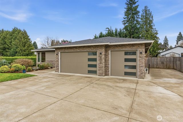 1707 NW 114th Circle, Vancouver, WA 98685