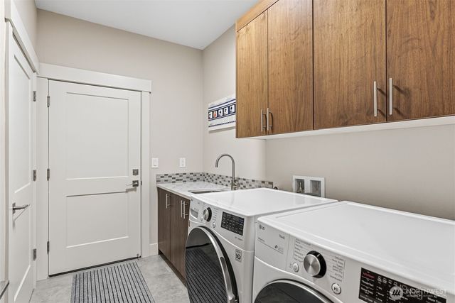 1707 NW 114th Circle, Vancouver, WA 98685