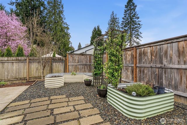 1707 NW 114th Circle, Vancouver, WA 98685