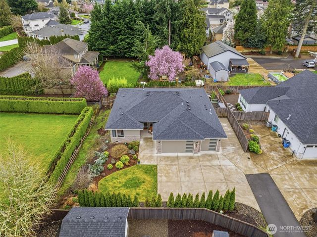 1707 NW 114th Circle, Vancouver, WA 98685