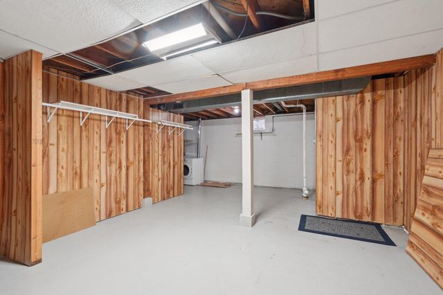 6731 Plymouth Avenue N, Golden Valley, MN 55427